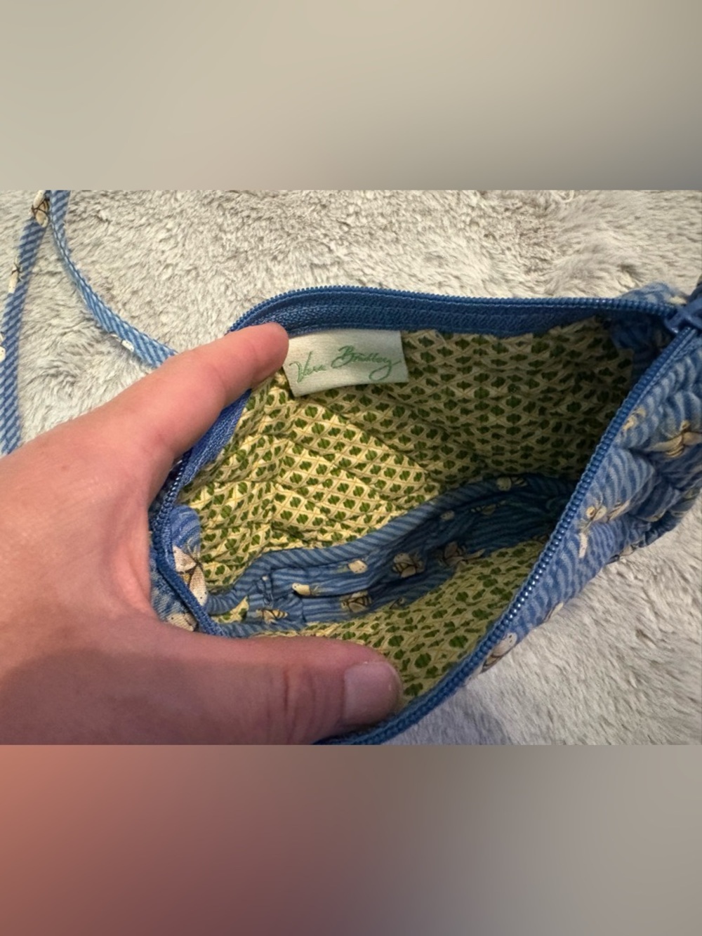 Vera Bradley Vintage Bee Print Quilted Purse - Picture 4 of 9